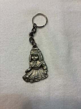 Rawcliffe Pewter 1983 Vintage "I Love Dolls" Keychain 3.5"
